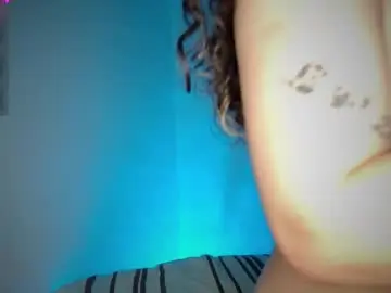 Chaturbate Watch Live Sex Cams of r3d_moonss_