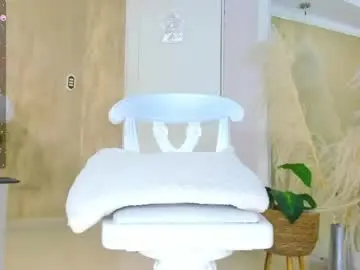Chaturbate Live Sex Cam of ricobrown777