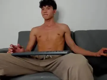 Chaturbate Best live sex cam show of yizus_bonz