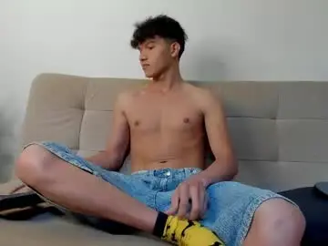 Chaturbate Nude Webcam of yizus_bonz
