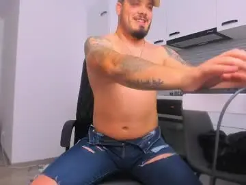 Chaturbate Live Sex Cam of zackconnorsx