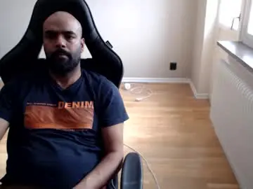 Chaturbate Free Live Porn of dan_the_man43