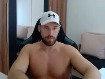 Chaturbate Live Sex Cam of darius_94