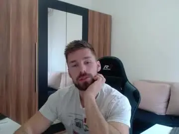 Chaturbate Sex Cam of darius_94