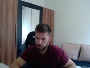 Chaturbate Sex Cam of darius_94