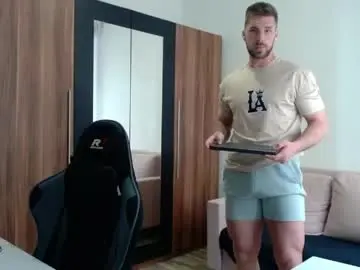 Chaturbate Adult Webcam of darius_94