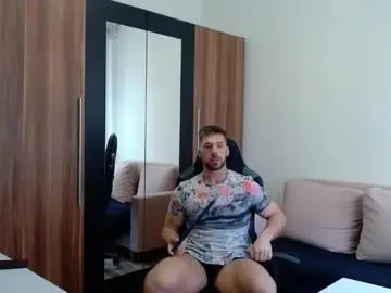 Chaturbate Adult Webcams of darius_94