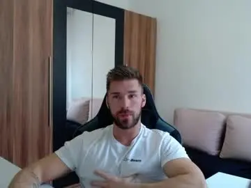 Chaturbate Free Porn Cam of darius_94