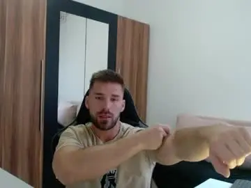 Chaturbate Sex Cam of darius_94