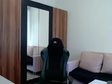 Chaturbate Free Porn Cam of darius_94