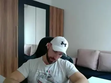 Chaturbate Adult Webcams of darius_94