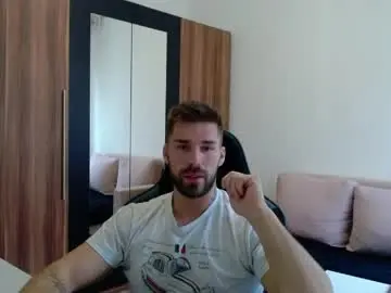 Chaturbate Live Porn of darius_94
