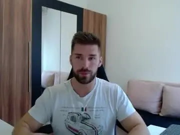 Chaturbate Adult Webcams of darius_94
