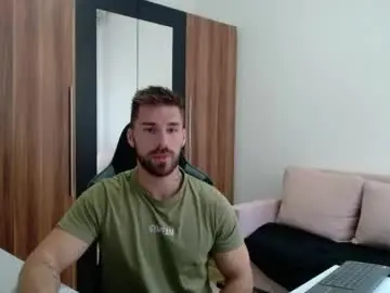 Chaturbate Adult Webcam of darius_94