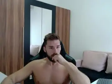 Chaturbate Adult Video Chat of darius_94