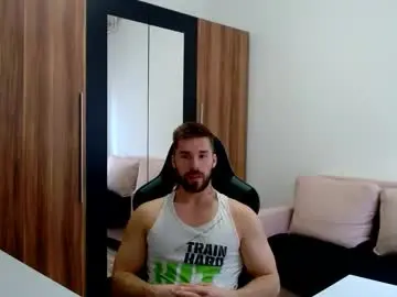 Chaturbate Sex Cam of darius_94