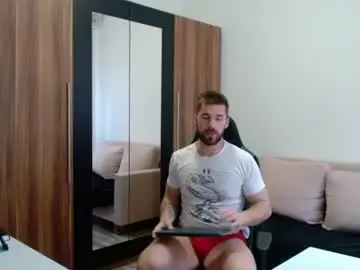 Chaturbate Live Porn of darius_94