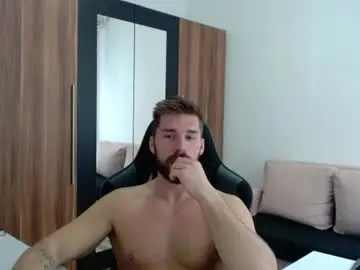Chaturbate Best live sex cam show of darius_94