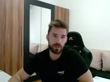 Chaturbate Adult Video Chat of darius_94