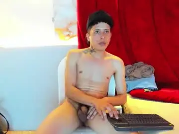 Chaturbate Nude Webcam of esteban_2102