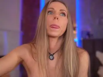 Chaturbate Free Porn Cam of eva_fashionista