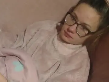 Chaturbate Adult Video Chat of flowercandydoll13