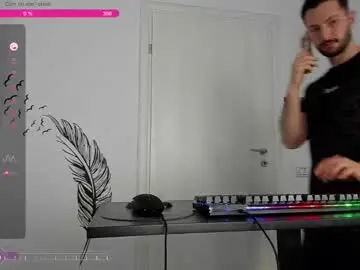 Chaturbate Live Porn of hard_chriss