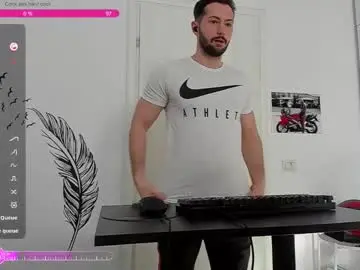 Chaturbate Best live sex cam show of hard_chriss