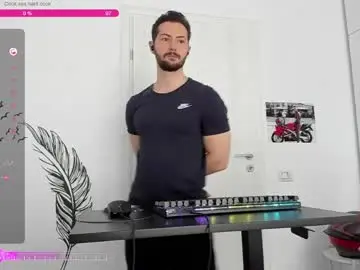 Chaturbate Nude Webcam of hard_chriss