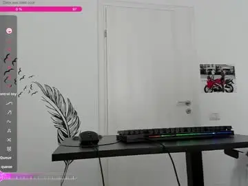 Chaturbate Live Sex Cam of hard_chriss