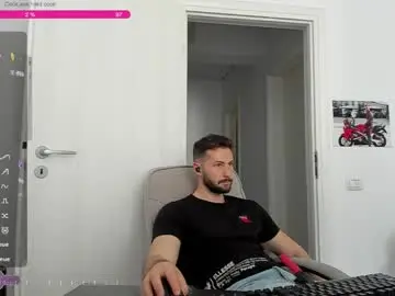 Chaturbate Best live sex cam show of hard_chriss
