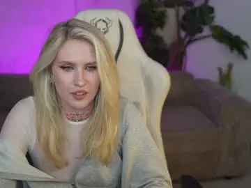 Chaturbate Free Porn Cam of kira0541
