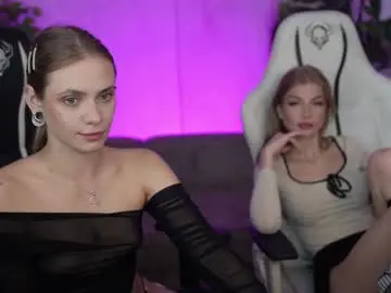 Chaturbate Watch Live Sex Cams of kira0541
