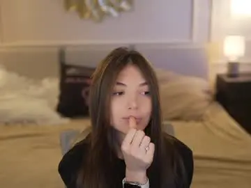 Chaturbate Live Sex Cam of kira0541