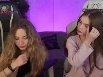 Chaturbate Adult Webcams of kira0541