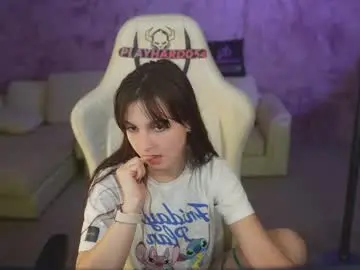 Chaturbate Nude Webcam of kira0541