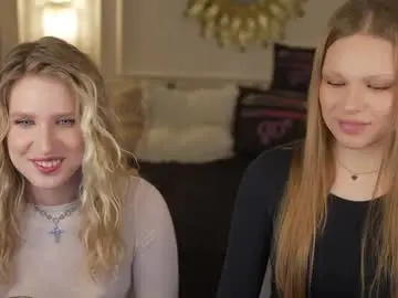 Chaturbate Adult Video Chat of kira0541