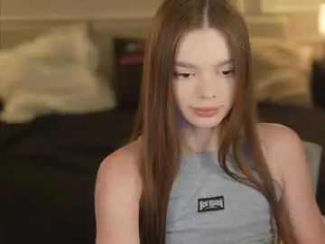 Chaturbate Free Porn Cam of kira0541