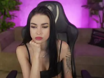 Chaturbate Live Sex Cam of kira0541