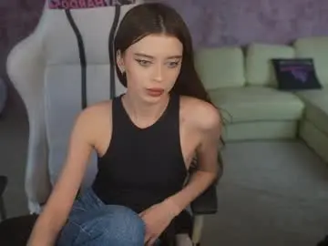 Chaturbate Live Sex Cam of kira0541