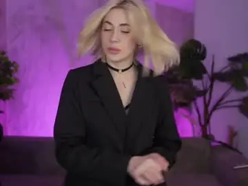 Chaturbate Free Porn Cam of kira0541