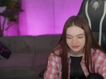 Chaturbate Nude Webcam of kira0541