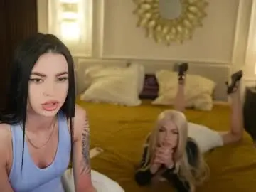 Chaturbate Watch Live Sex Cams of kira0541