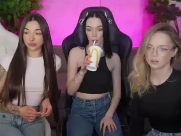 Chaturbate Sex Cam of kira0541