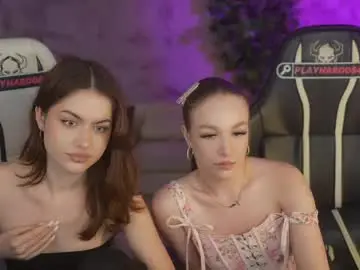 Chaturbate Adult Webcams of kira0541
