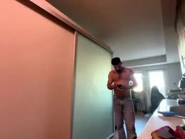 Chaturbate Free Porn Cam of zuko_zen69