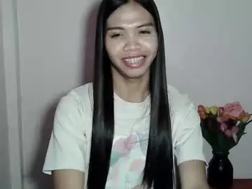 Chaturbate Live Sex Cam of asian_kristina