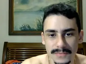 Chaturbate Sex Chat of hungcaique