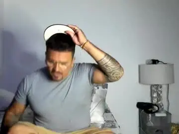 Chaturbate Sex Chat of pikoro_gomez