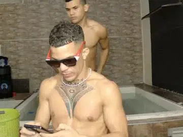 Chaturbate Live Sex of boysgang_sex